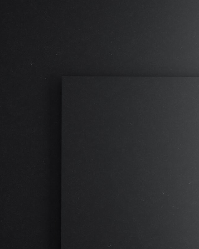 Schwarz 10x10 cm colored through in black HDF with clear coat on top