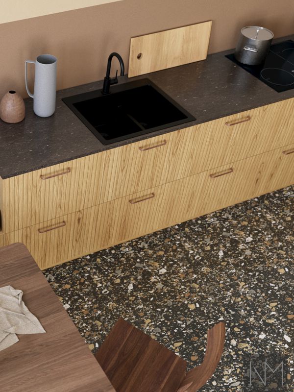 Køkkenlåger i design Nordic Skyline. Klarlakeret eg, med Pronto håndtag i antik kobber