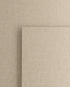 Beige Laminado de 10x10 cm con estructura de lino en ambos lados.