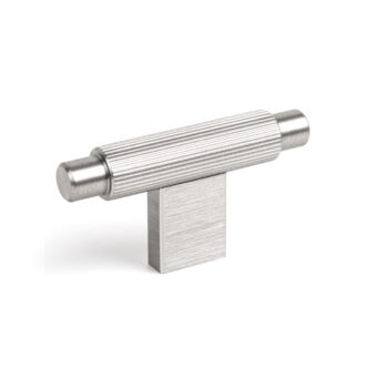 Streak es una serie elegante con un diseño industrial y una superficie estriada de rayas.