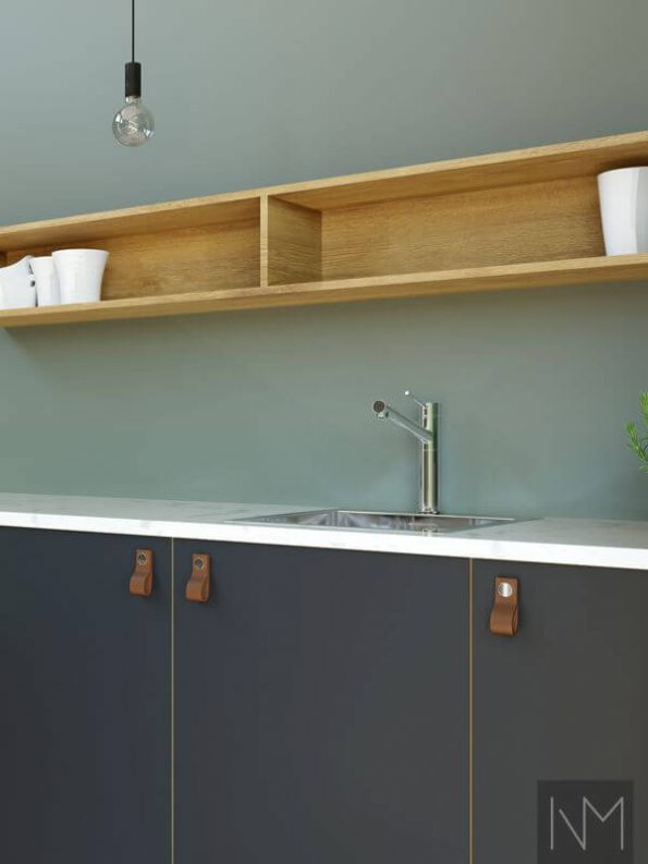Kitchen fronts in Linoleum Basic design. Colour - Nero
