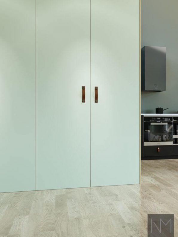 Keuken- en kleerkastdeuren in design Linoleum Basic. Kleur Nero en Pistachio.