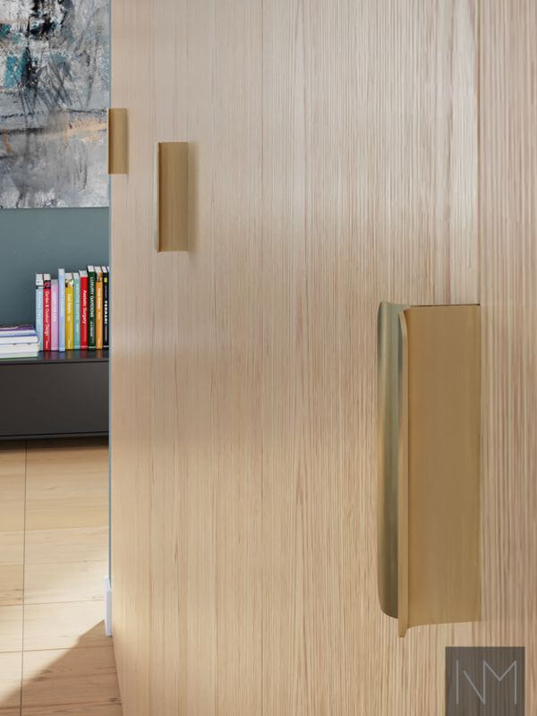 Garderobe pax - Nordic, klarlackad ek. Prince Max handtag