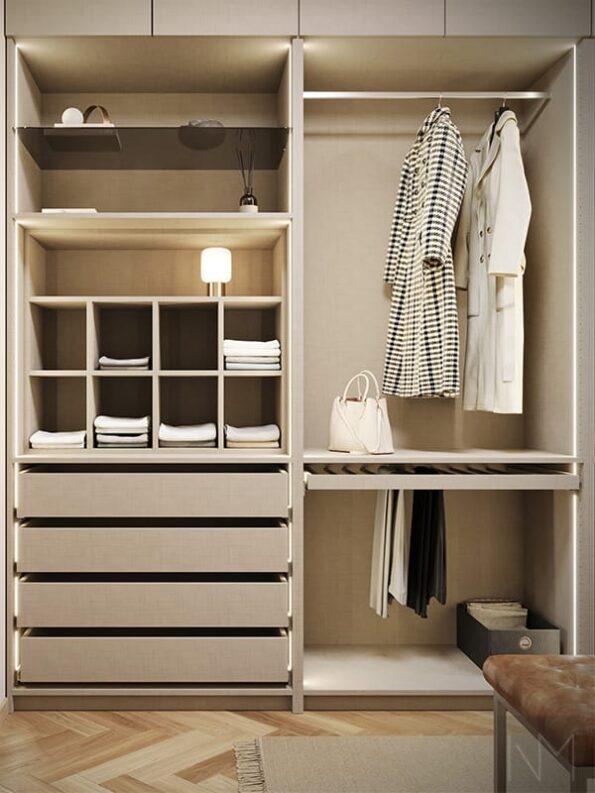 Walk-in garderob i Linen Collection. Färg Beige.